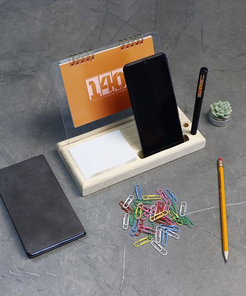 تقویم رومیزی پایه چوبی + یادداشت