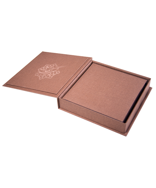 هاردباکس کتابی