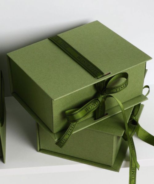 جعبه هاردباکس کادویی